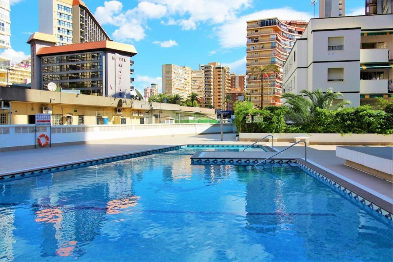 Moder Style Caballos Benidorm Buitenkant foto